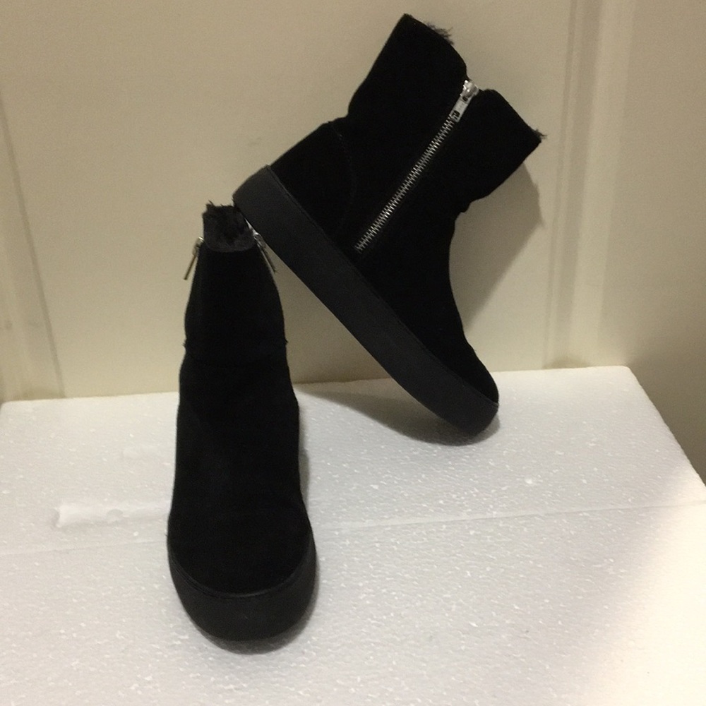 J/Slides women ZipUp Suede Platform sneaker ankle Booties faux fur lined size7.5